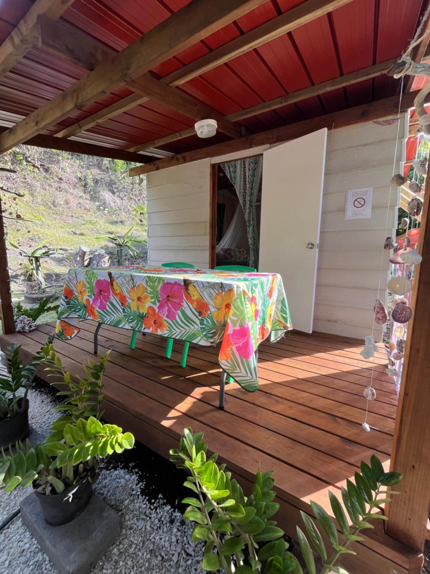 Ferienwohnung Hei Maurua Te-Fare-Arii Exterior foto